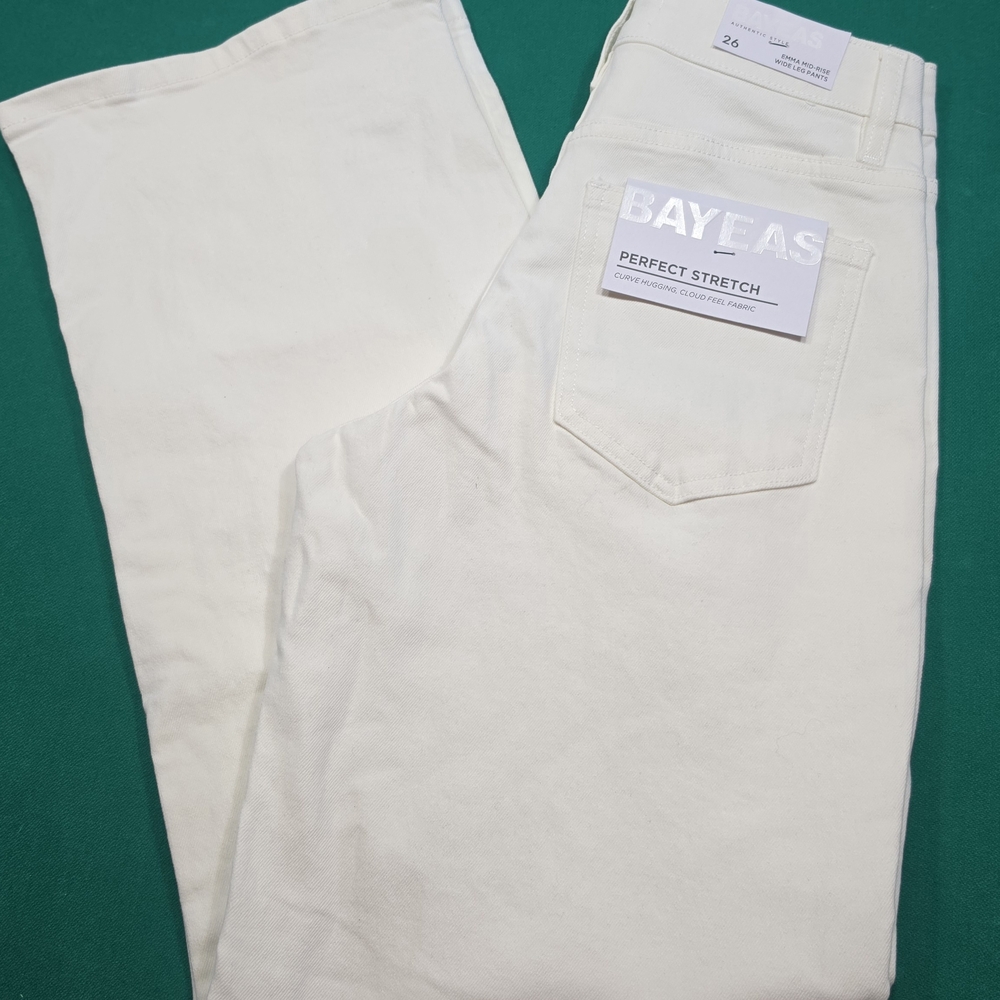 BAYEAS Perfect Stretch Cream Jeans